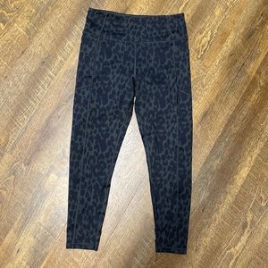 Victoria’s Secret leopard print leggings